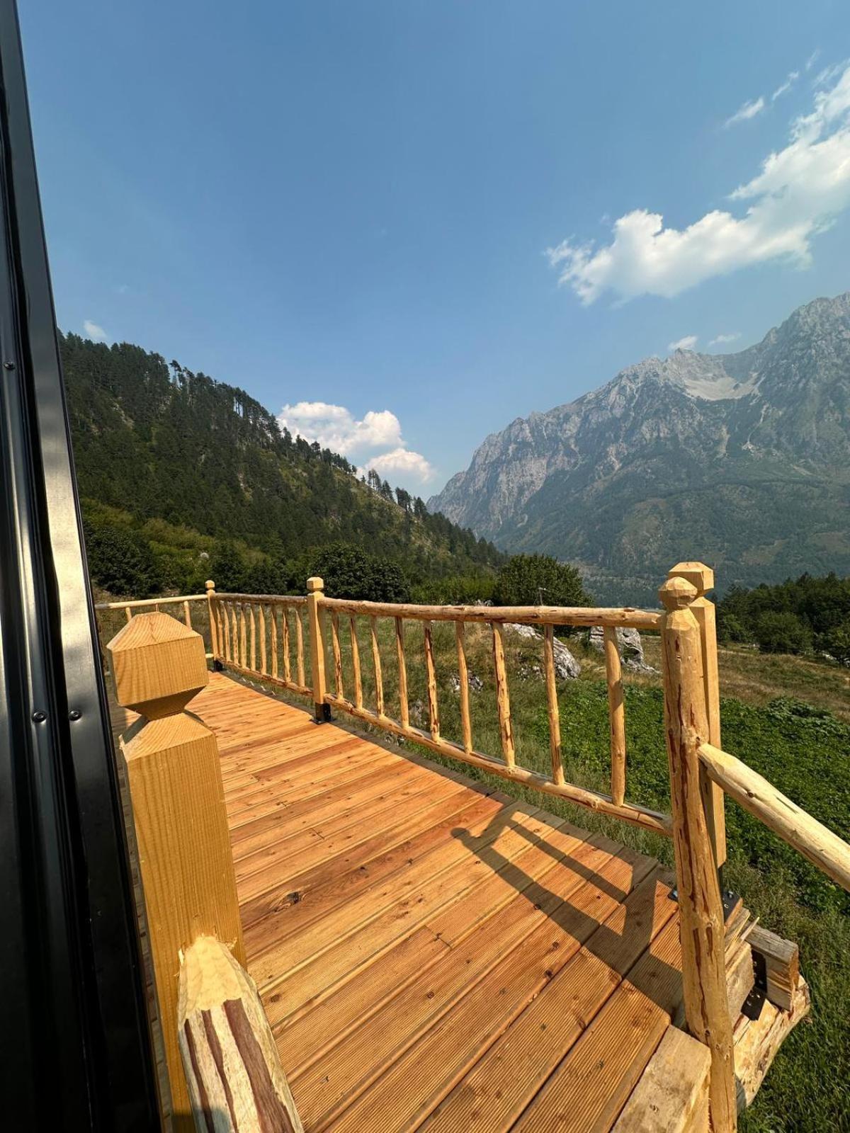 Guest House Kukaj Valbone Buitenkant foto